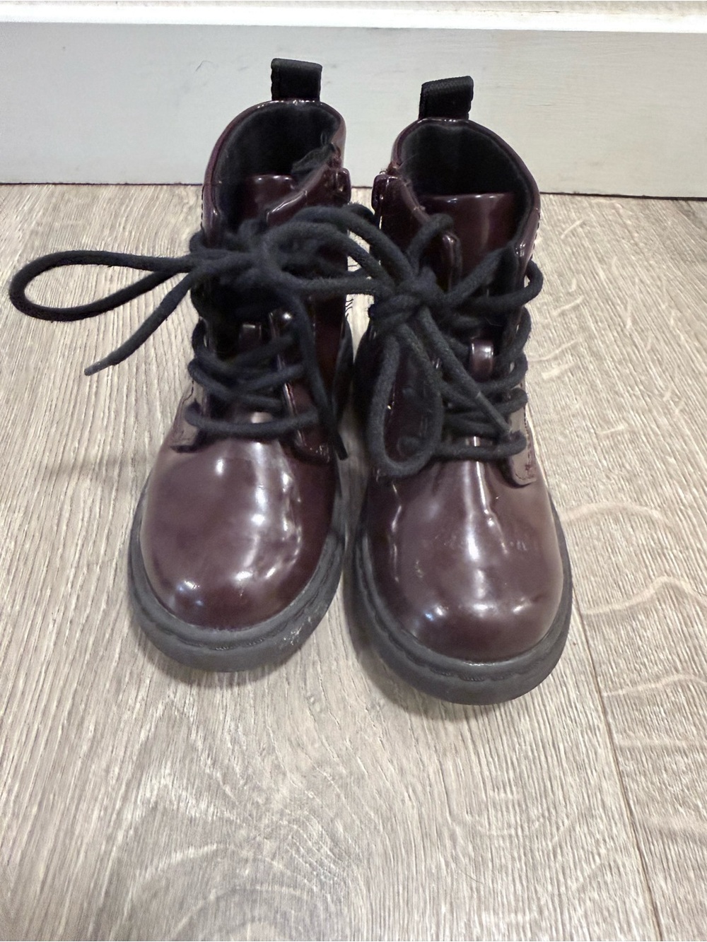 Zara Kids Glossy Wine Lace-Up Boots with Black Laces